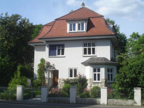 Гостиница Villa Am Rosenfelspark  Лёррах